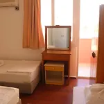 Flash Szálloda