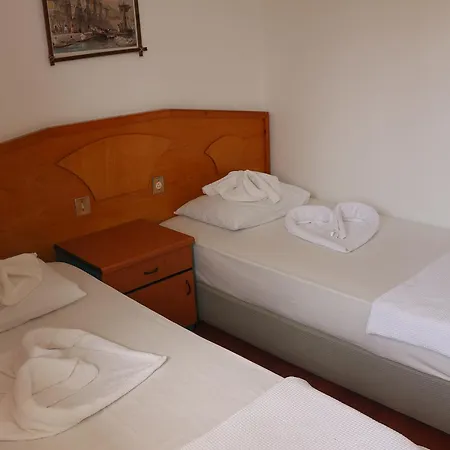 Hotel Flash 4*